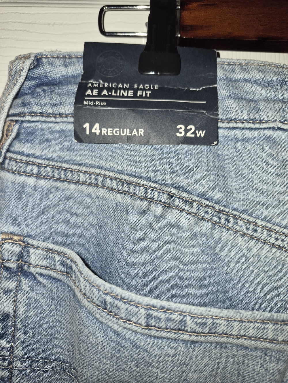 AMERICAN EAGLE A- LINE fit Light Blue Wide-Leg Jeans - Picture 5 of 14